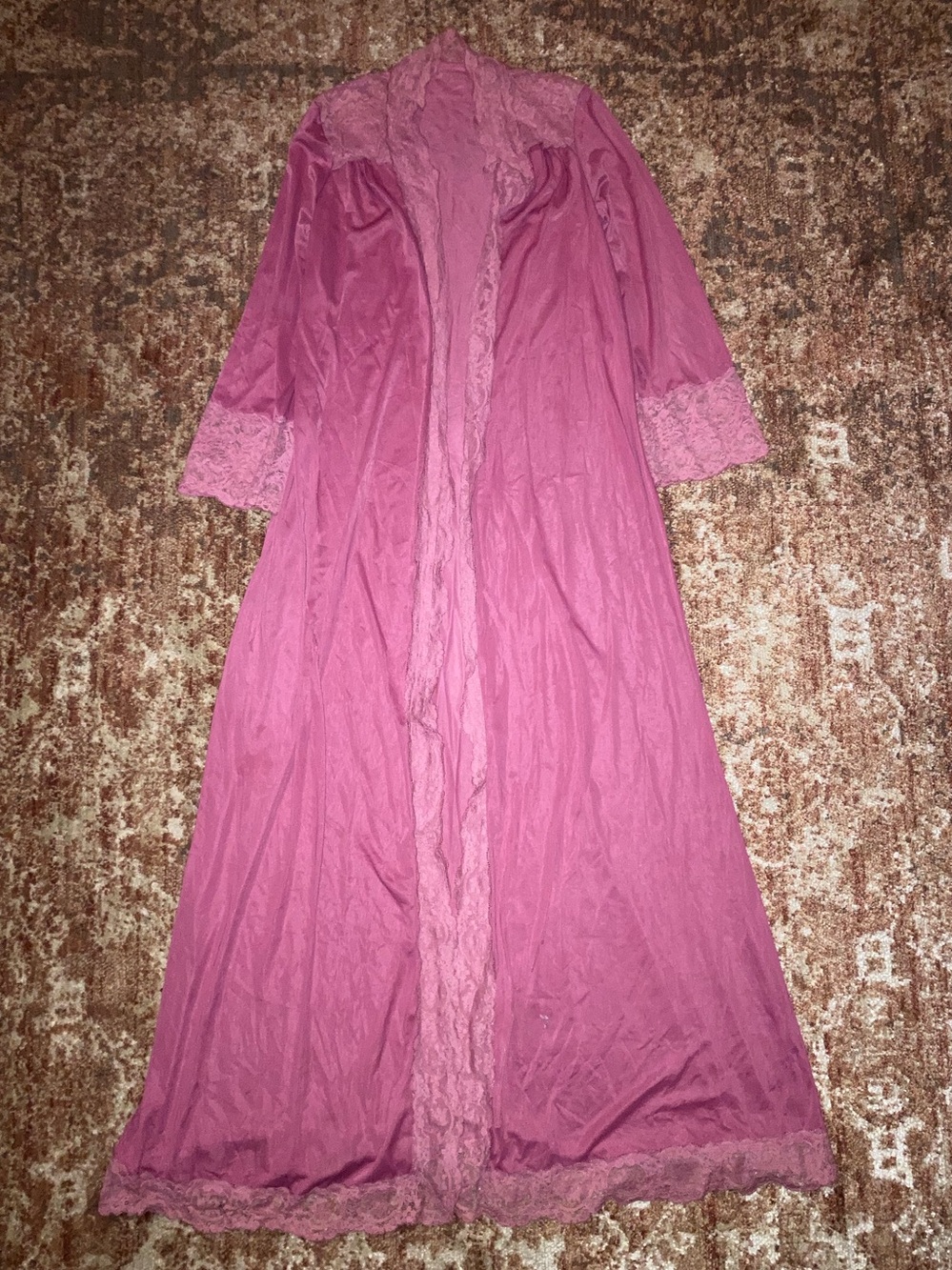 Olga Pink Lace Slip & Robe Set - Picture 6 of 9